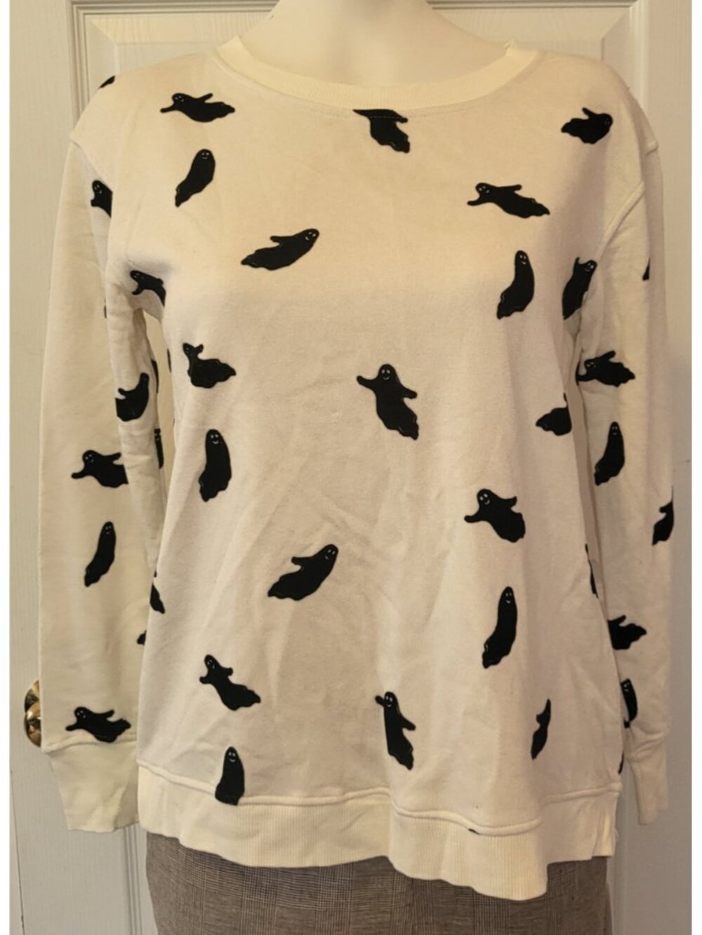 Jane & Delancey Halloween Sweater Size Small Ghost White & Black Soft NWT